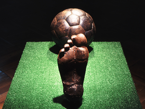 ワールドカップは大人を子供にする