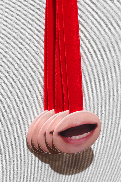 2011年「 ヒト ◯ ことば ◯ ヒト 」